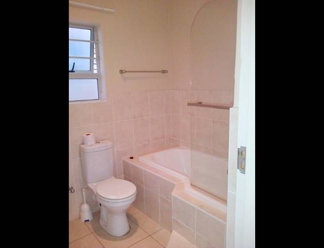 2 BEDROOM TOWNHOUSE RENTED IN WALMER HEIGHTS